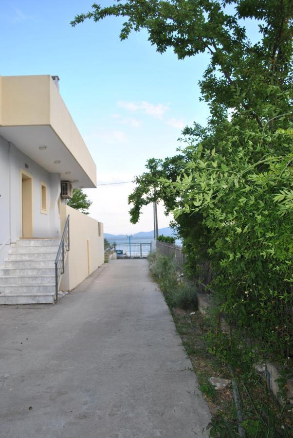 Artemis - Marina Apartments Evia Dış mekan fotoğraf